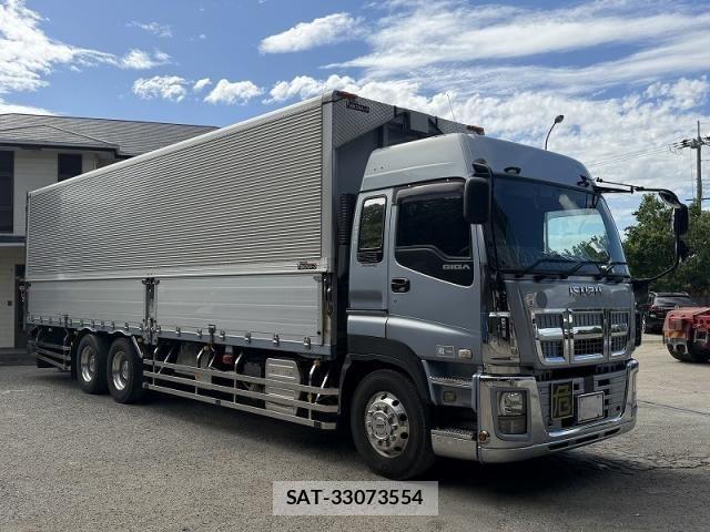 Isuzu GIGA 2015-01 8412622-6