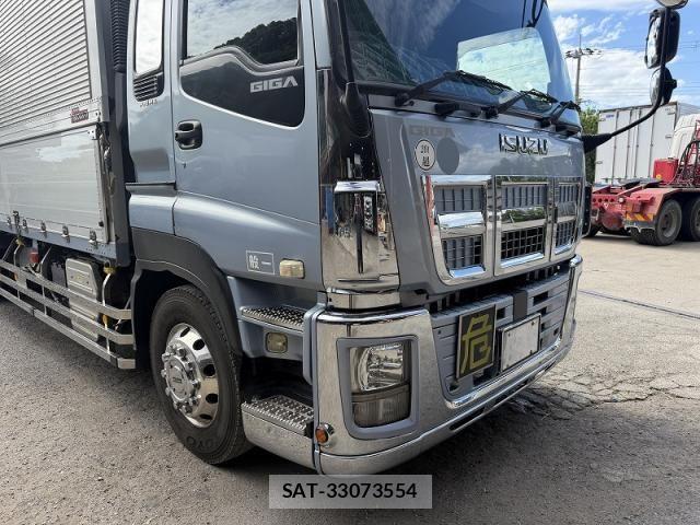 Isuzu GIGA 2015-01 8412622-8