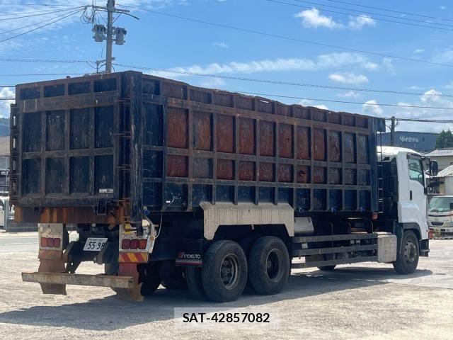 Isuzu GIGA 2018-01 8412618-12