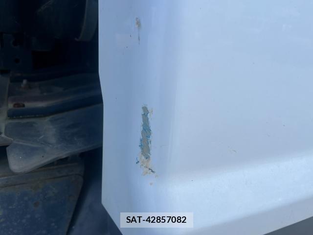 Isuzu GIGA 2018-01 8412618-19