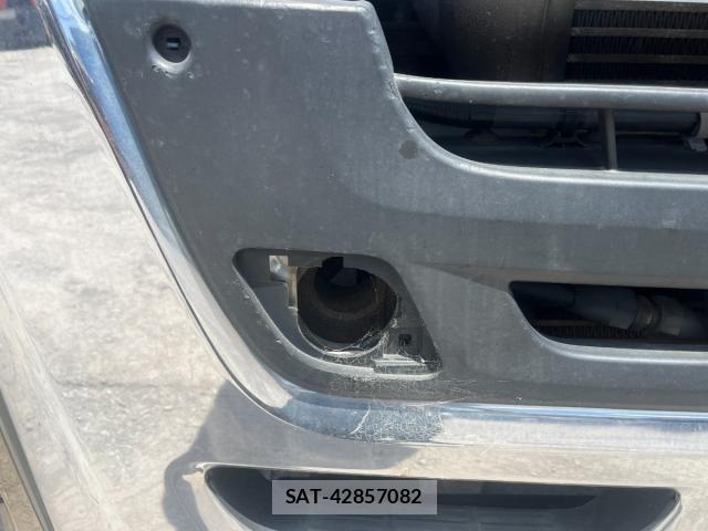 Isuzu GIGA 2018-01 8412618-29