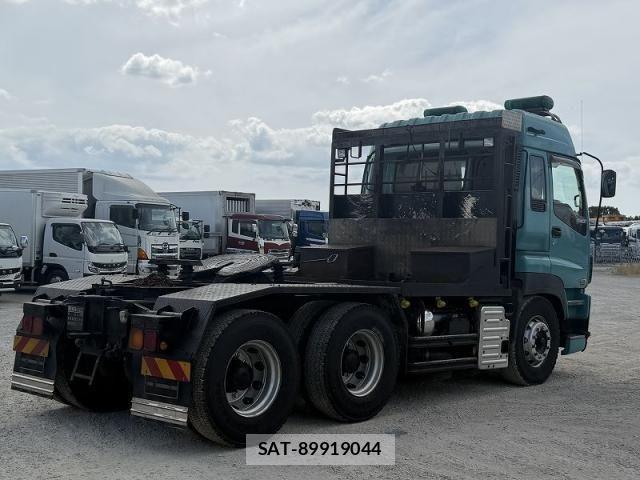 Isuzu GIGA 2015-01 8412627-10