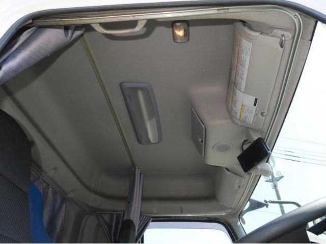 Isuzu GIGA 2017-11 8431818-17