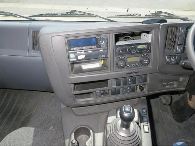 Isuzu GIGA 2017-11 8431818-20