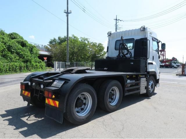 Isuzu GIGA 2017-11 8431818-3