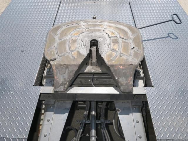 Isuzu GIGA 2017-11 8431818-8