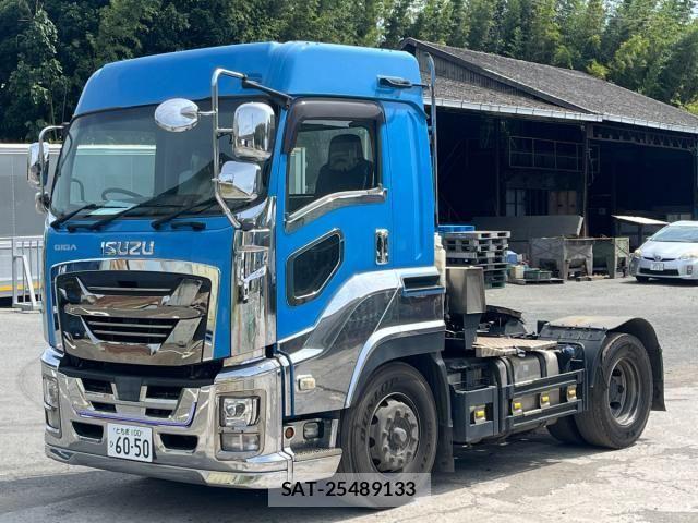 Isuzu GIGA 2019-01 8457562-5
