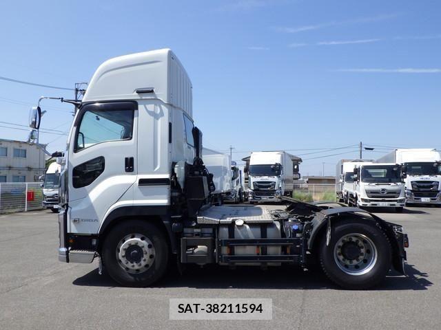 Isuzu GIGA 2022-03 8485459-6