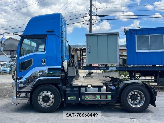 Isuzu GIGA 2022-01 8485462-7