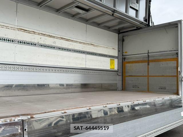 Isuzu GIGA 2015-09 8525005-13