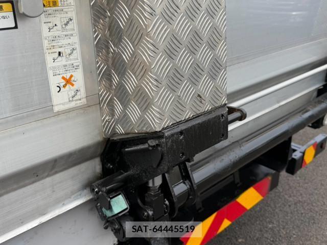 Isuzu GIGA 2015-09 8525005-19