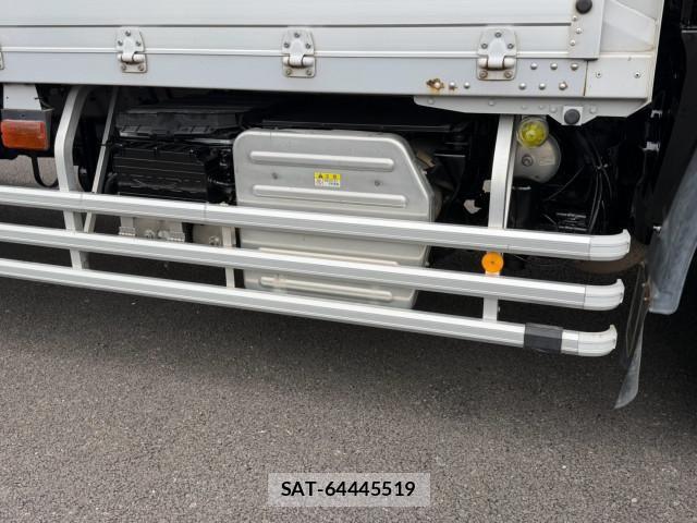 Isuzu GIGA 2015-09 8525005-26