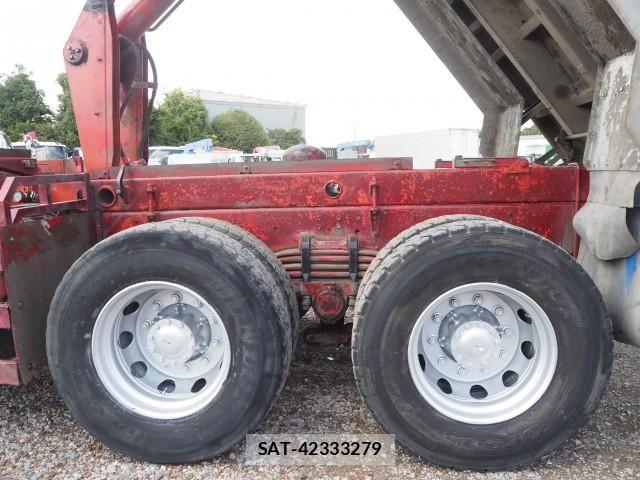 Isuzu GIGA 2012-08 8525011-26