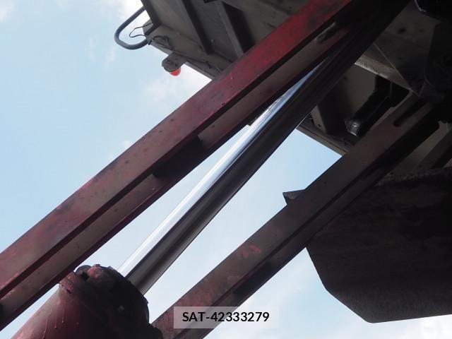 Isuzu GIGA 2012-08 8525011-27