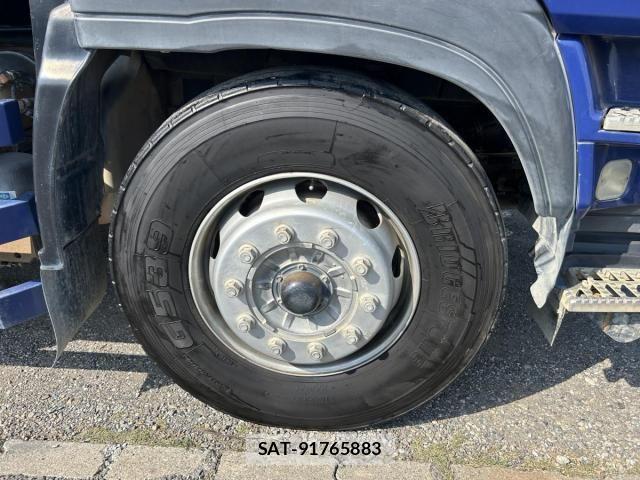 Isuzu GIGA 2014-06 8525008-16