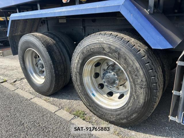 Isuzu GIGA 2014-06 8525008-17