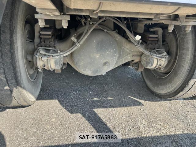Isuzu GIGA 2014-06 8525008-18