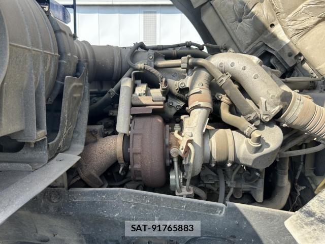 Isuzu GIGA 2014-06 8525008-22