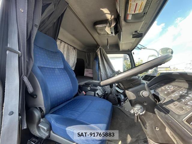 Isuzu GIGA 2014-06 8525008-29