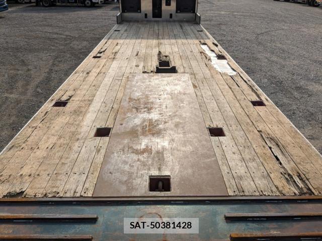 Isuzu GIGA 2013-10 8525007-9