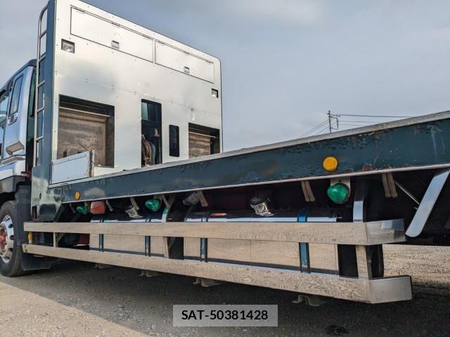 Isuzu GIGA 2013-10 8525007-19