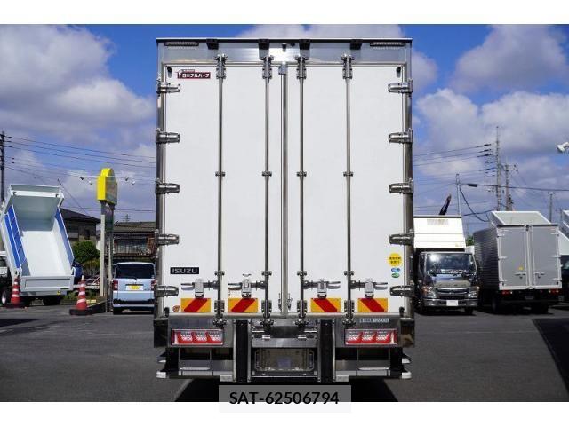 Isuzu GIGA 2024-04 8525006-3