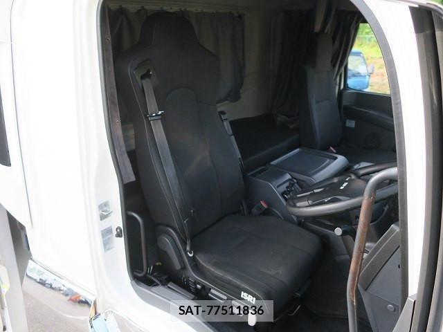 Isuzu GIGA 2021-03 8562029-13