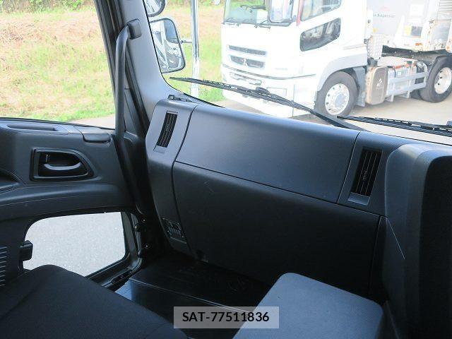 Isuzu GIGA 2021-03 8562029-14