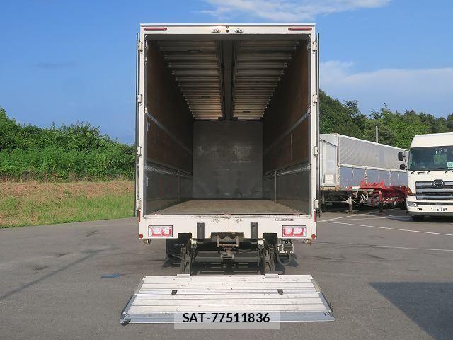 Isuzu GIGA 2021-03 8562029-6