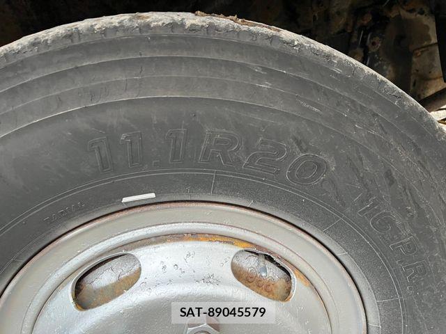 Isuzu GIGA 1994-12 8562034-11