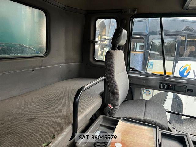 Isuzu GIGA 1994-12 8562034-15