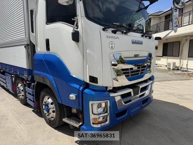 Isuzu GIGA 2021-01 8562030-17