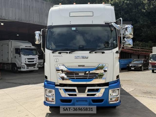 Isuzu GIGA 2021-01 8562030-2