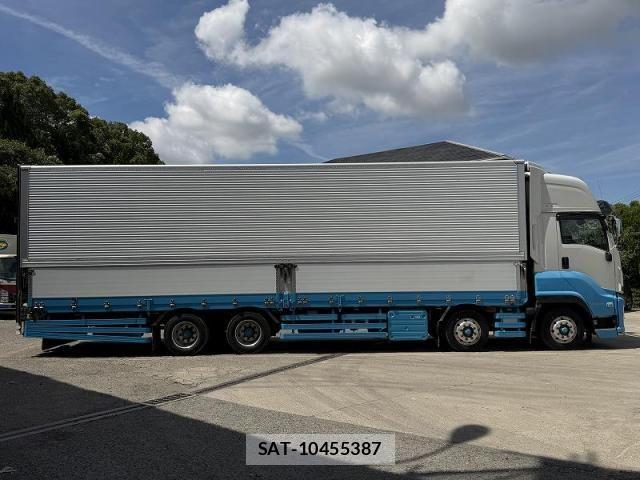 Isuzu GIGA 2021-01 8562028-12