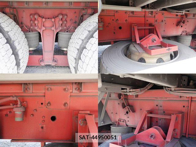 Isuzu GIGA 2015-08 8562035-18