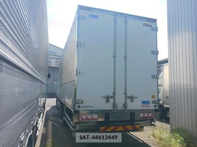 Isuzu GIGA 2020-12 8626911-6