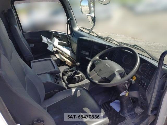 Isuzu GIGA 2020-02 8626912-4
