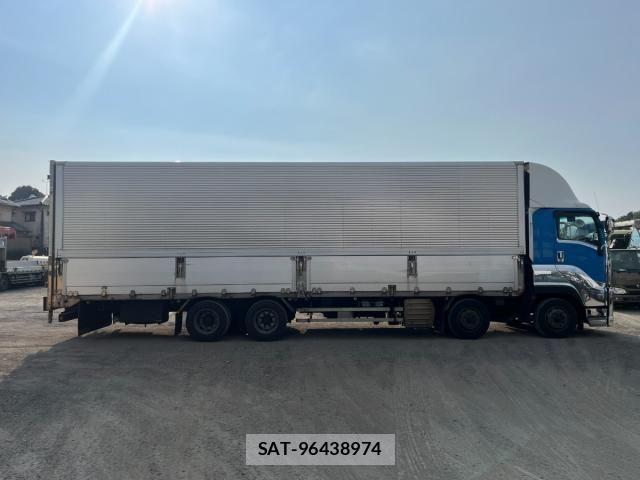 Isuzu GIGA 2018-01 8626913-14