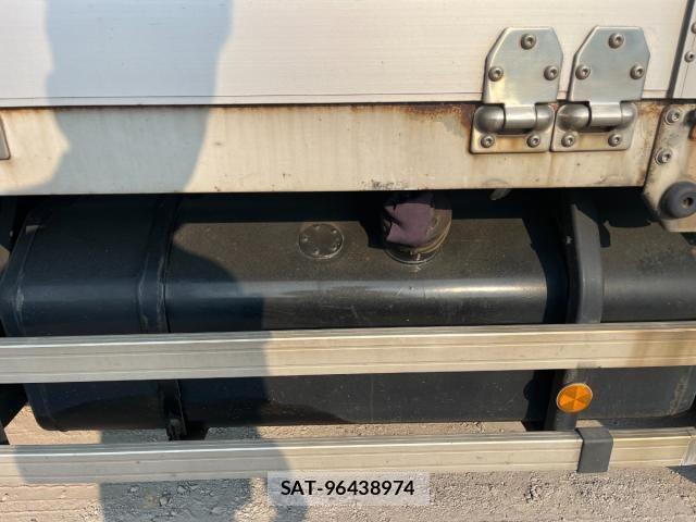 Isuzu GIGA 2018-01 8626913-26
