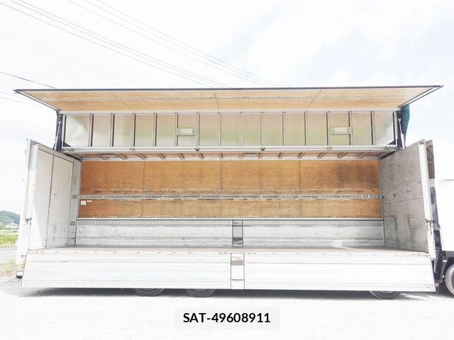 Isuzu GIGA 2016-09 8626914-9