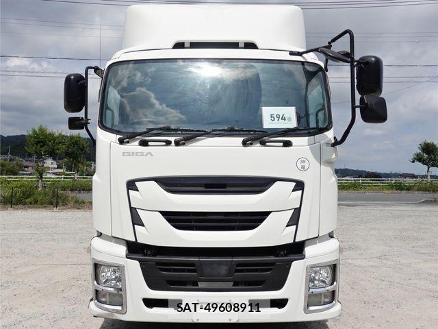 Isuzu GIGA 2016-09 8626914-1