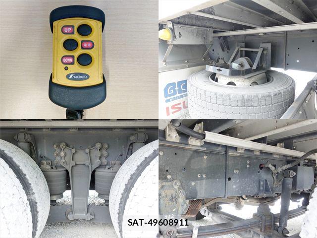 Isuzu GIGA 2016-09 8626914-19