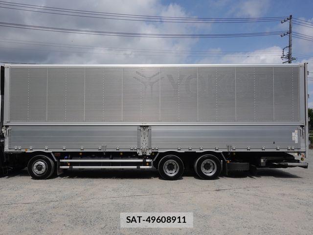 Isuzu GIGA 2016-09 8626914-3