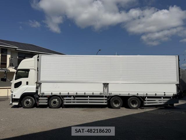 Isuzu GIGA 2021-01 8626910-4