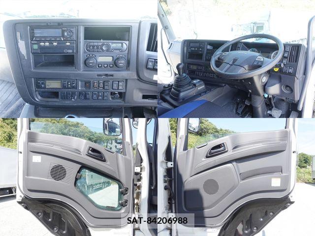 Isuzu GIGA 2019-12 8659265-25
