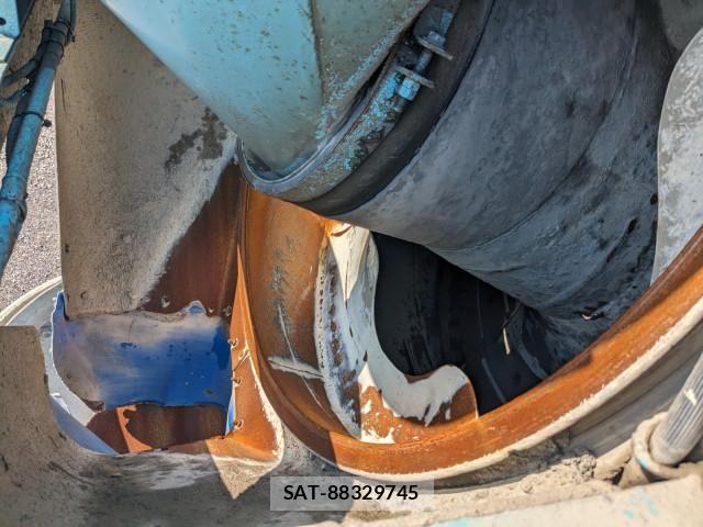 Isuzu GIGA 2015-01 8666193-12