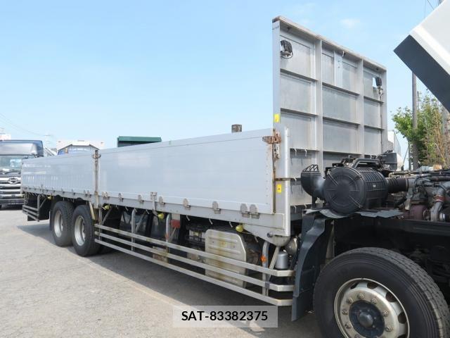 Isuzu GIGA 2017-09 8659259-9
