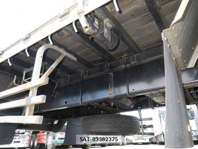 Isuzu GIGA 2017-09 8659259-13