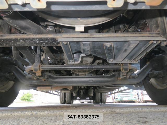 Isuzu GIGA 2017-09 8659259-15