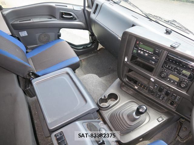 Isuzu GIGA 2017-09 8659259-25